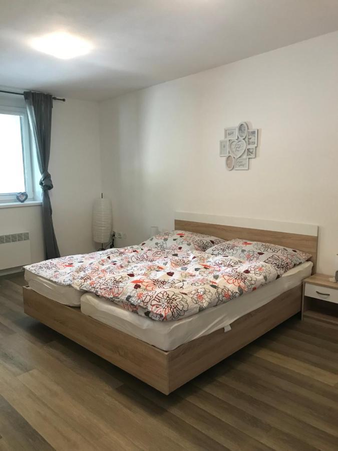 Apartman Plovarna Kamenice nad Lipou Bagian luar foto